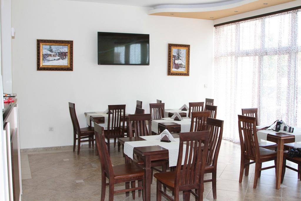 Vlasta Family Hotel ラヴダ エクステリア 写真